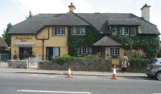 Dunraven Arms Hotel